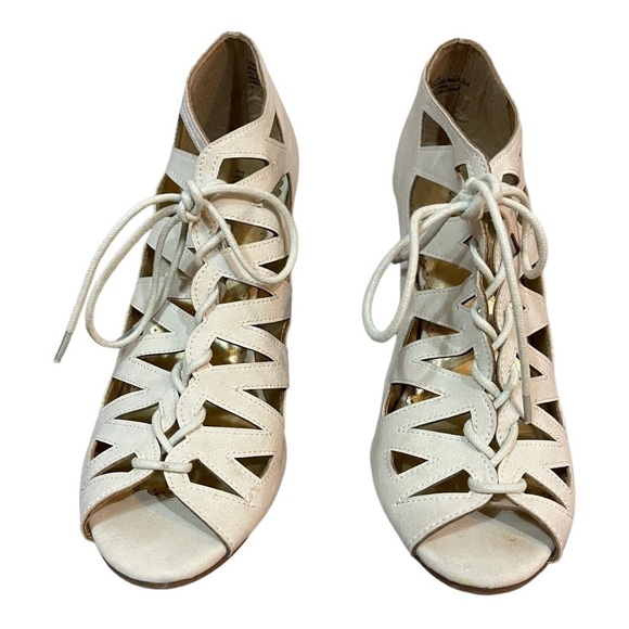 Maurices Taupe/bone gladiator style wedge sandals - Picture 3 of 9